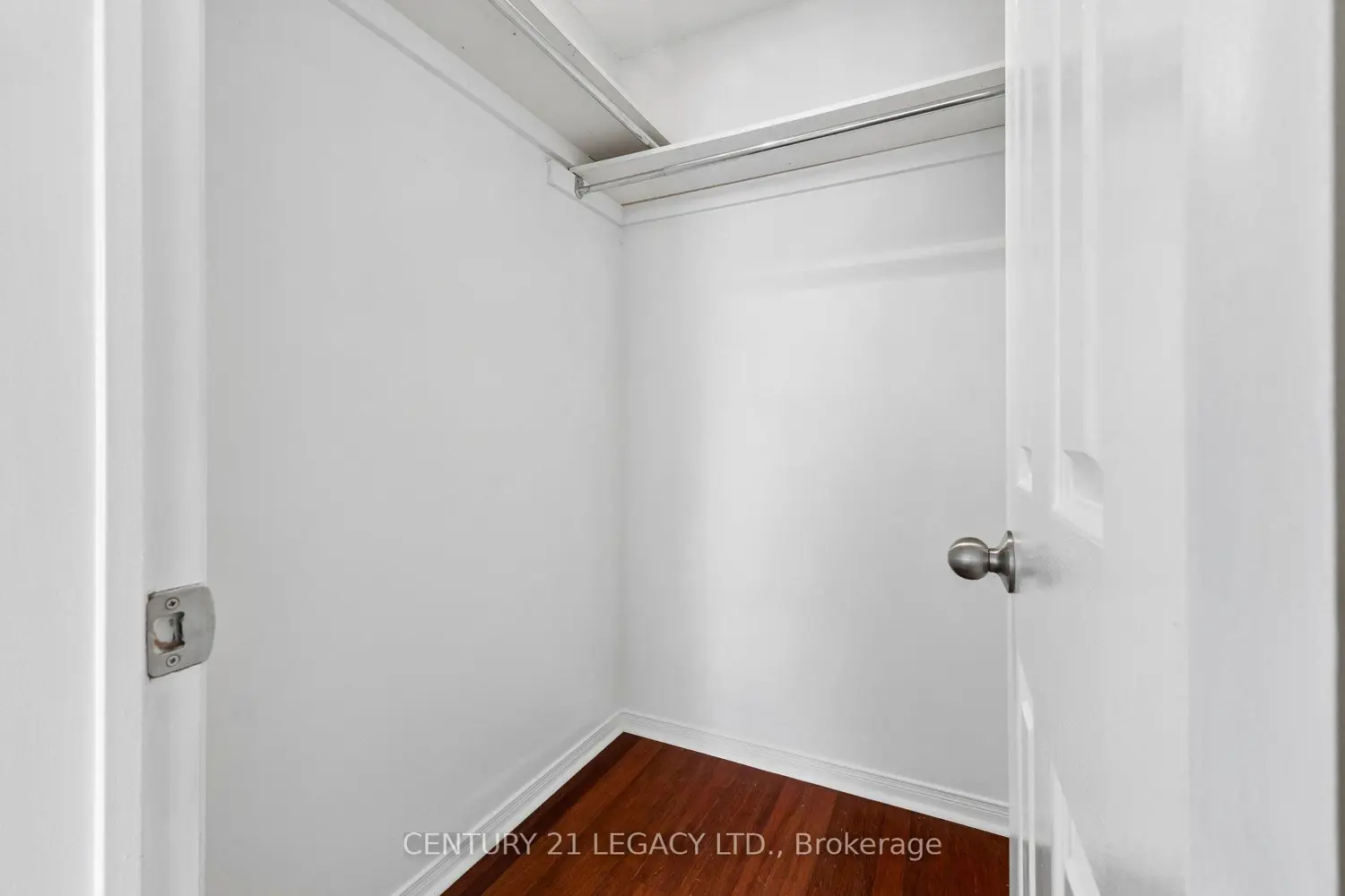 Additional image 13 of 29 Woolf Crescent