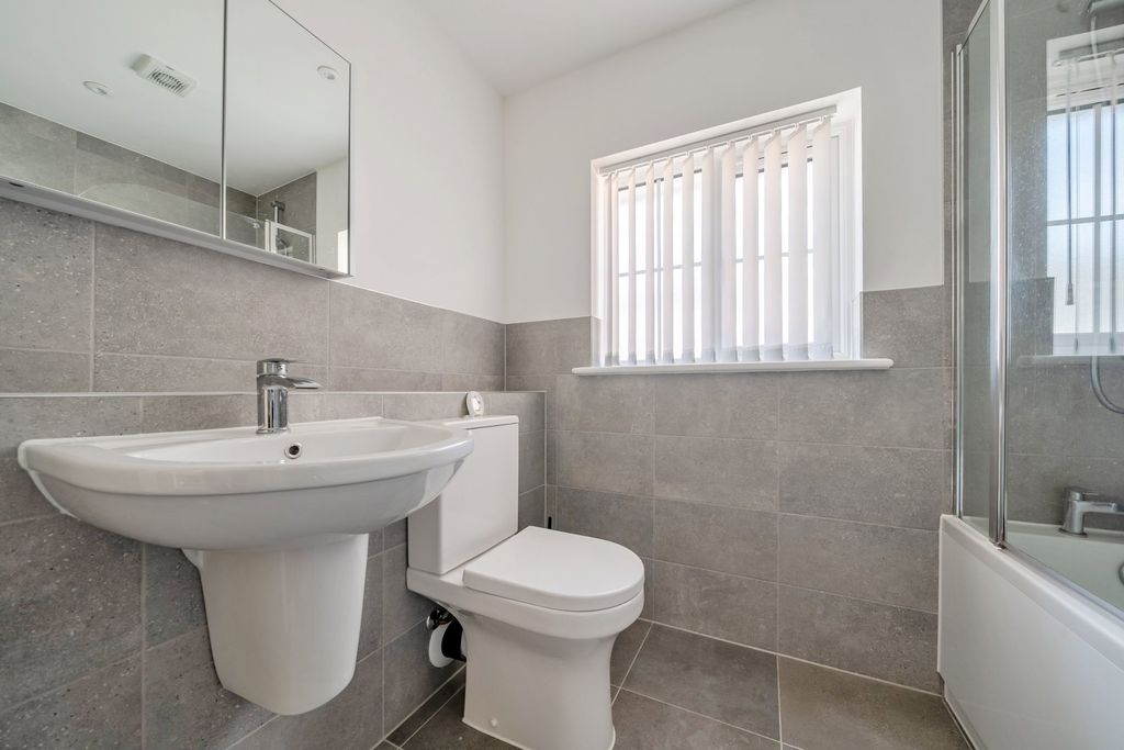 Additional image 13 of 2 bed end terrace house for saleHoo Farm Way, Minster, Ramsgate CT12