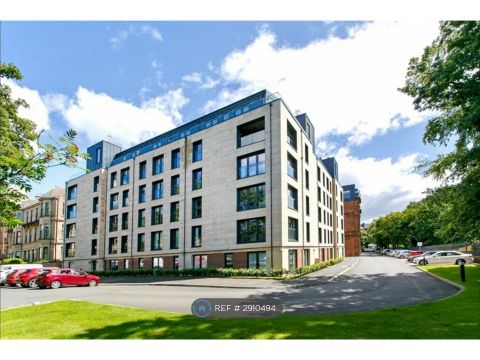 Broomhill Avenue, Glasgow G11