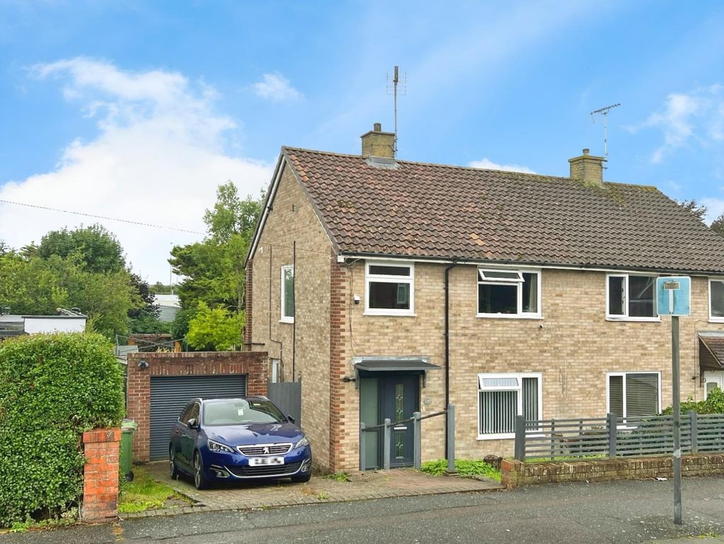 3 bed semi-detached house for saleDowns Road, Folkestone CT19