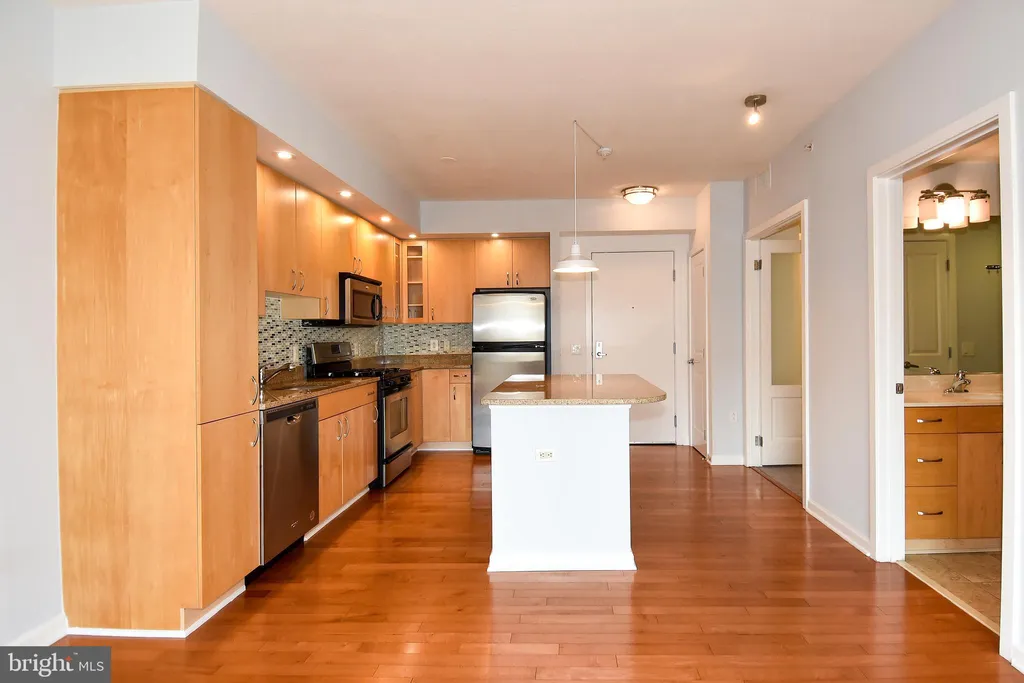 Additional image 6 of 440 L Street NW Unit 712, Washington, DC 20001