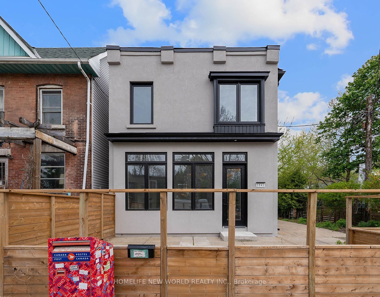 Additional image 2 of 1842 Dundas Street E, Toronto, ON, M4L 1M5