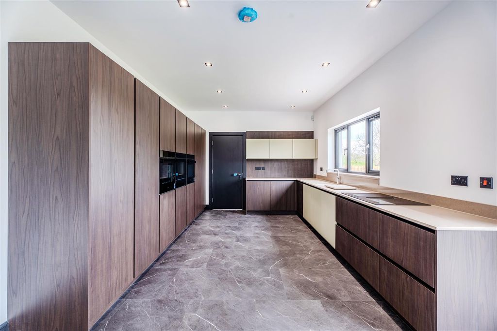 Additional image 14 of 4 bed detached house for saleLawson Avenue, Motherwell ML1