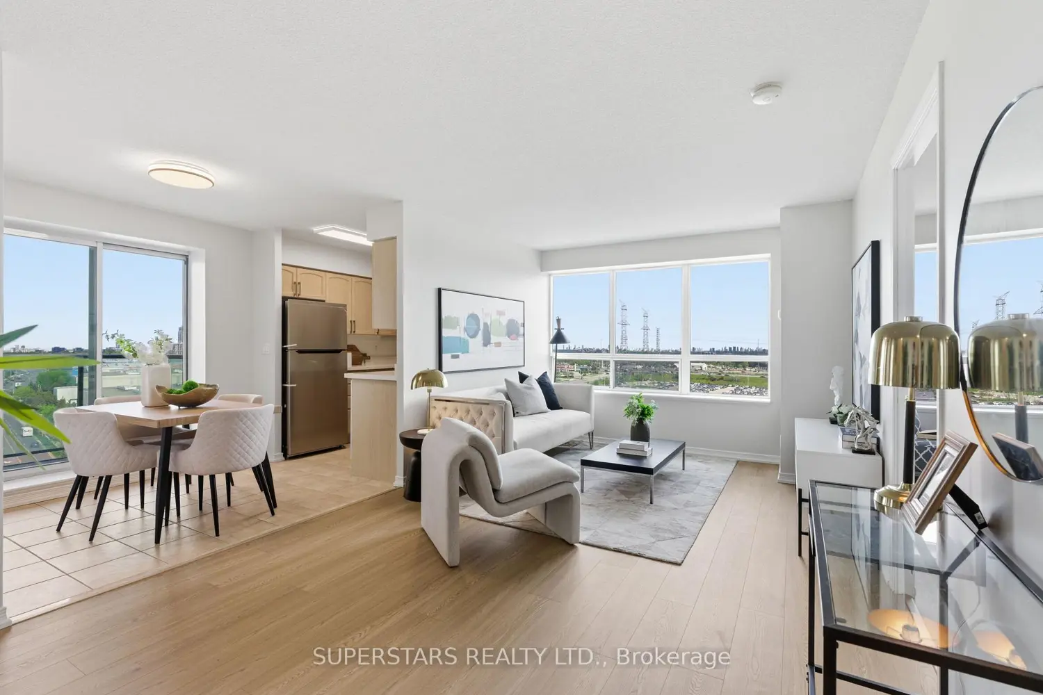 23 Oneida Crescent 1204