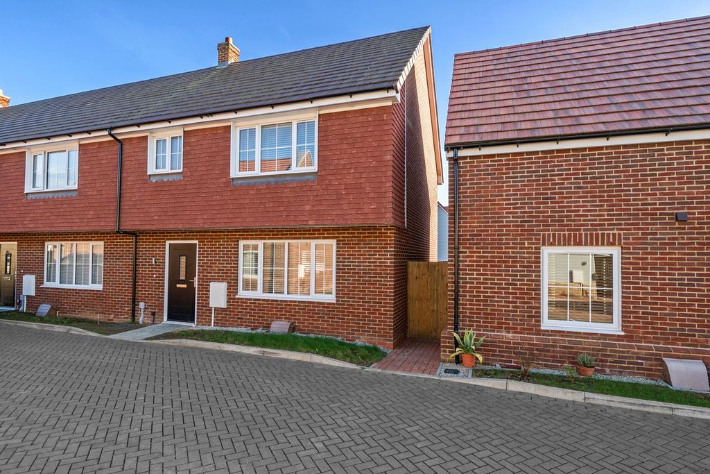 Additional image 18 of 2 bed end terrace house for saleHoo Farm Way, Minster, Ramsgate CT12