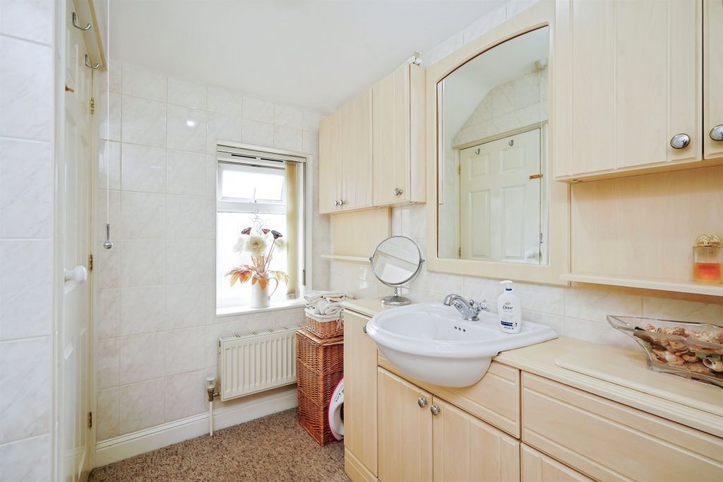 Additional image 17 of 4 bed semi-detached house for saleHeadley Way, Headington, Oxford OX3