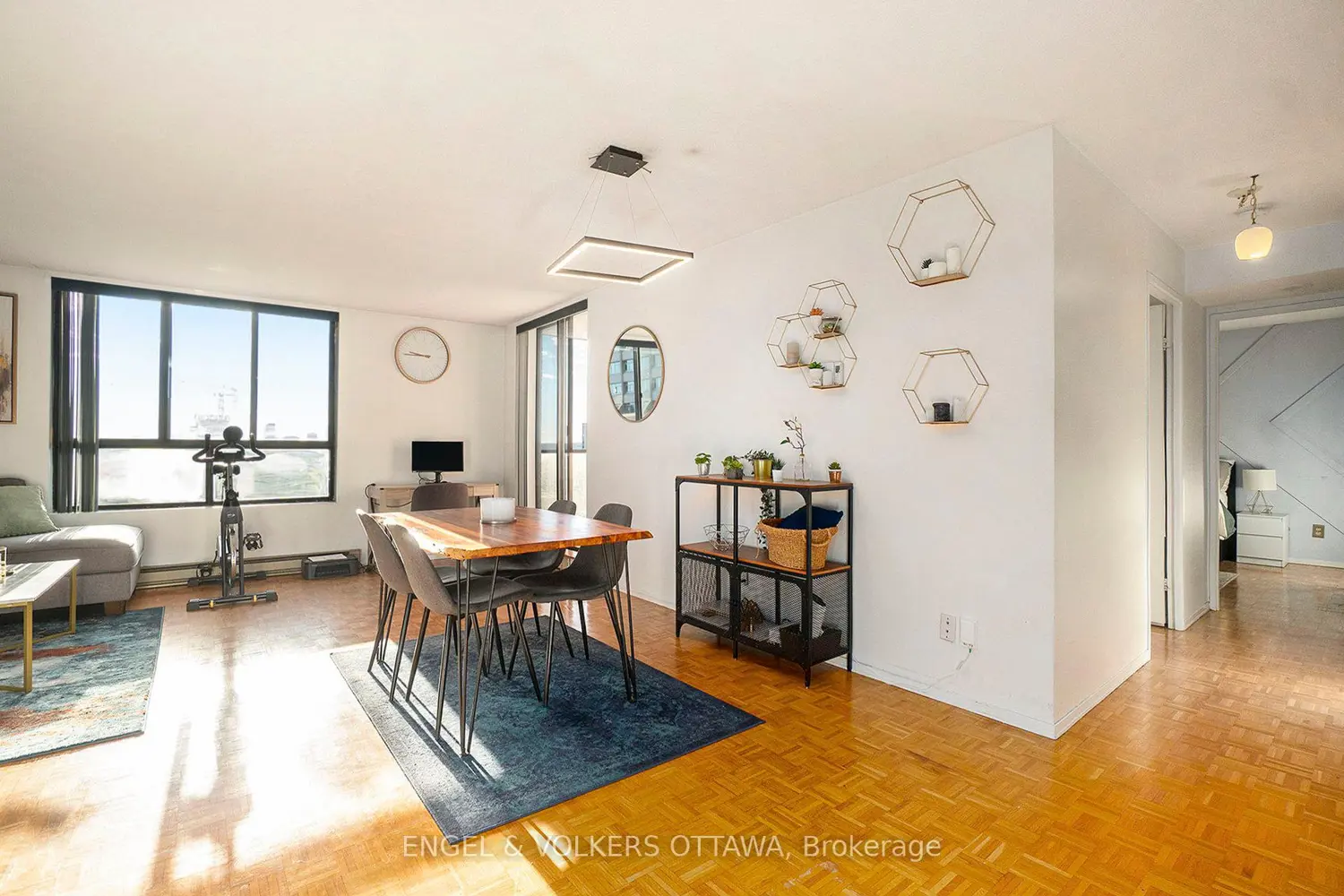 Additional image 7 of 475 Laurier Avenue 907