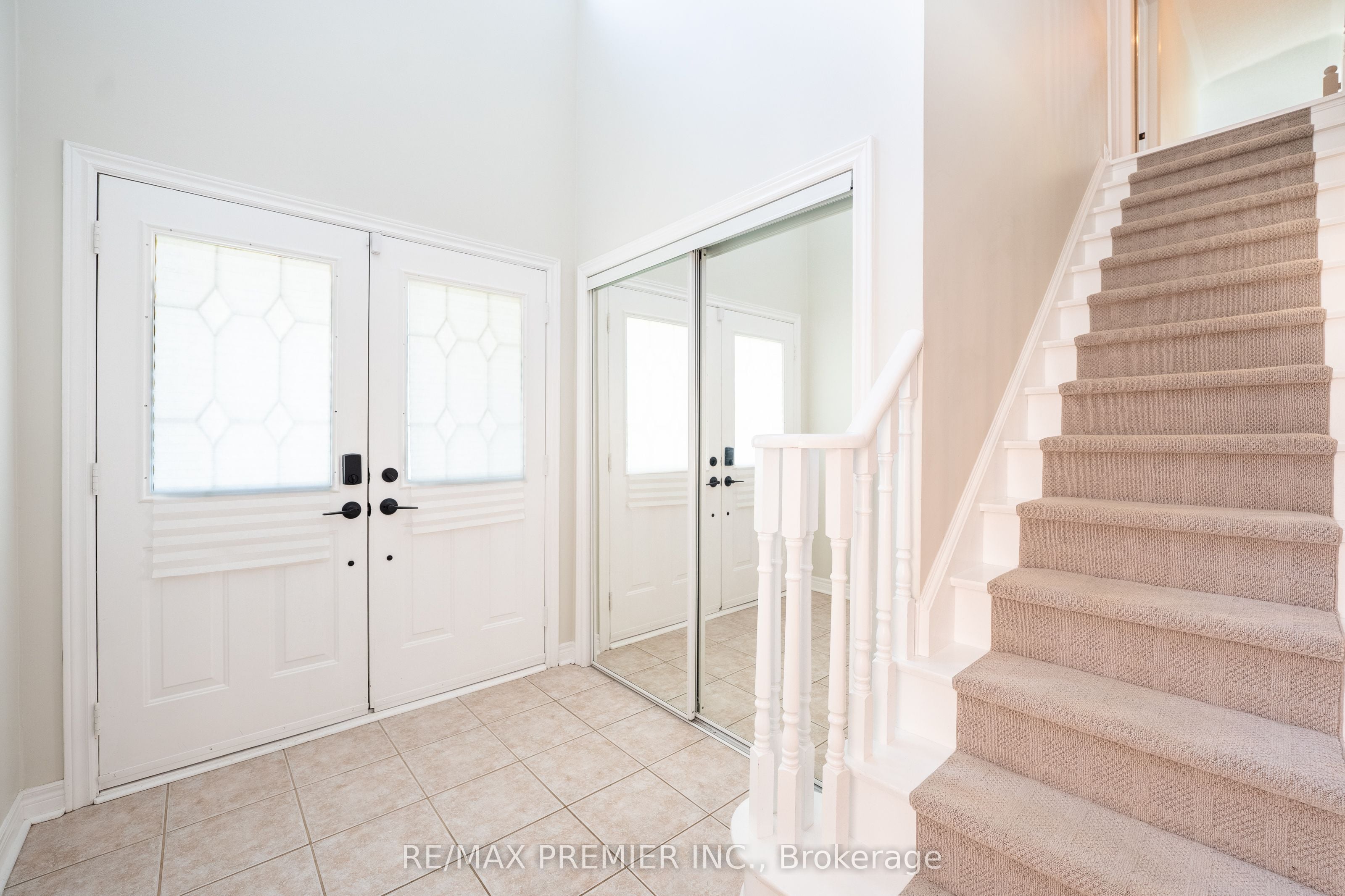 Additional image 3 of 22 Laura Sabrina Drive, Vaughan, ON, L4H 1M6