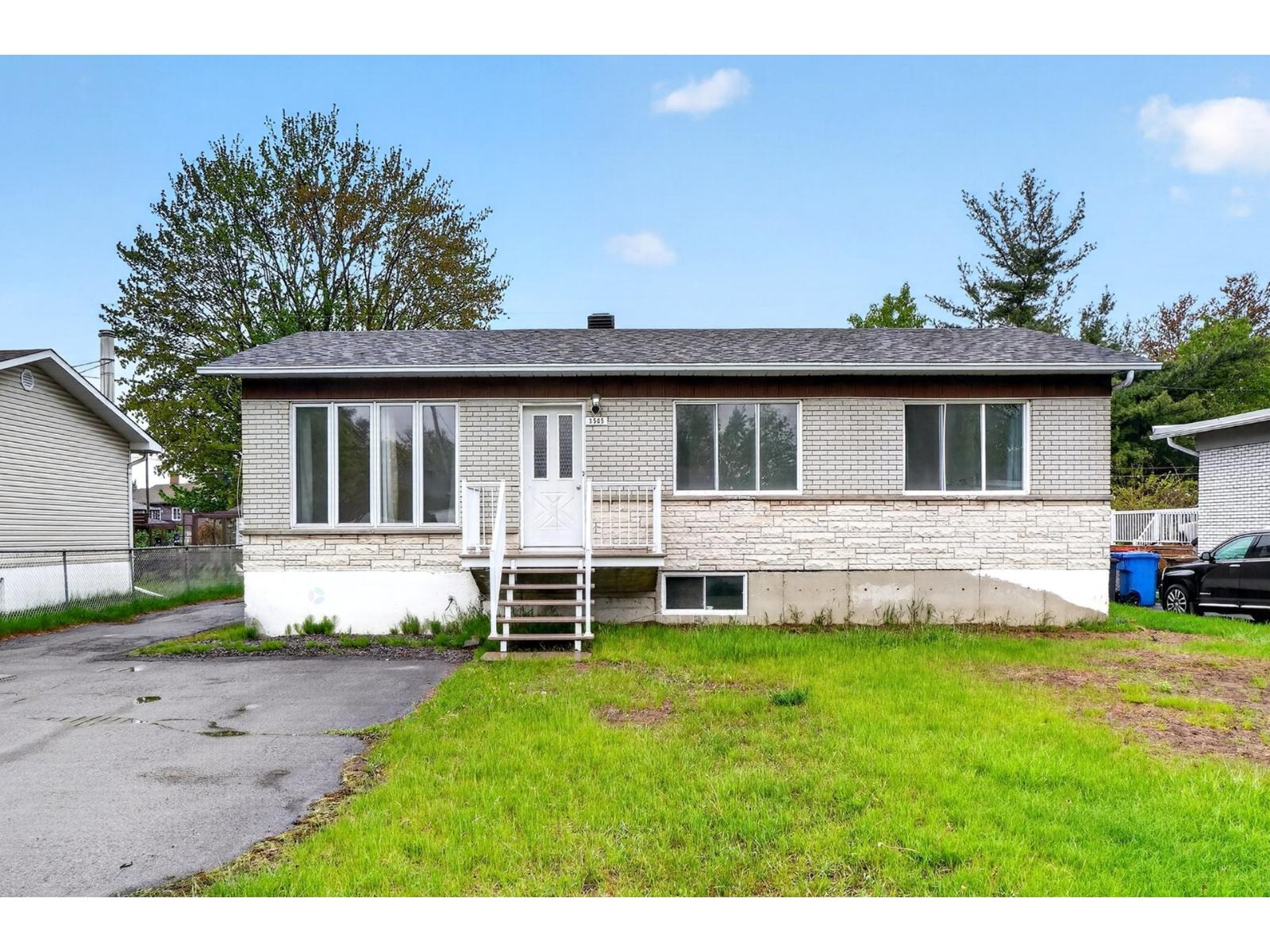 3505 Rue Sophie