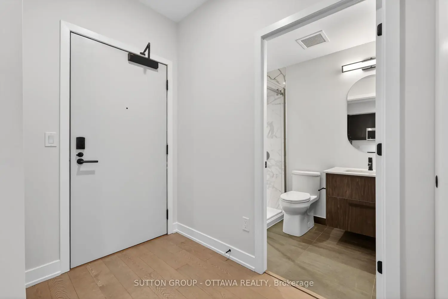 560 Rideau Street 509 photo 2