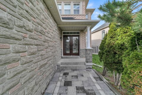 Additional image 8 of 99 Red Cardinal Trail, Richmond Hill, ON, L4E 4B8