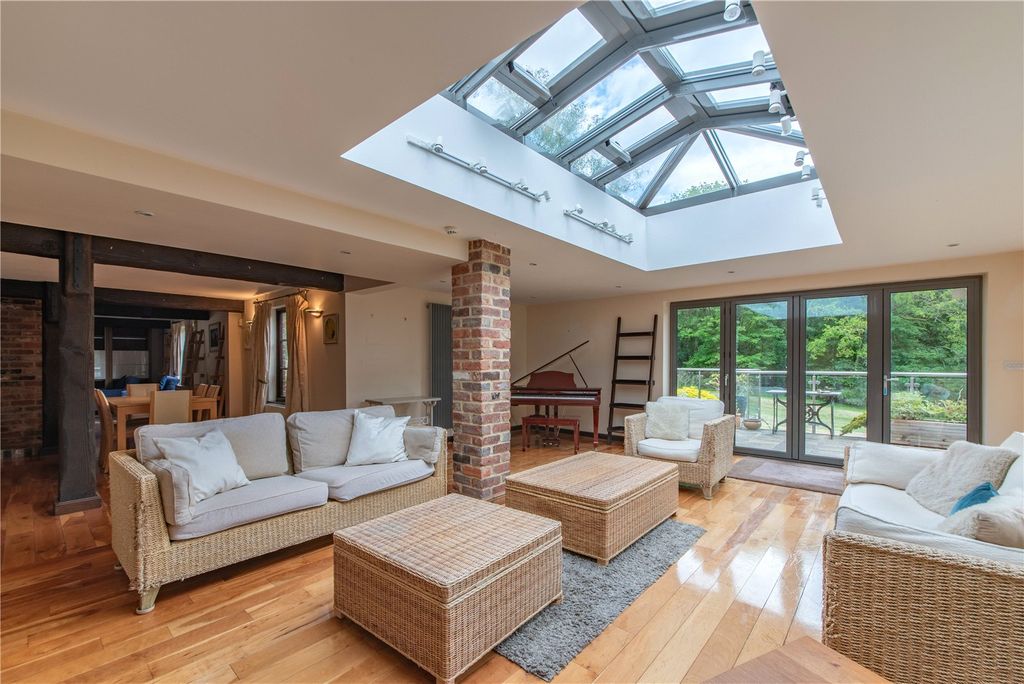 Additional image 8 of 5 bed detached house for saleSnelsmore Common, Newbury, Berkshire RG14