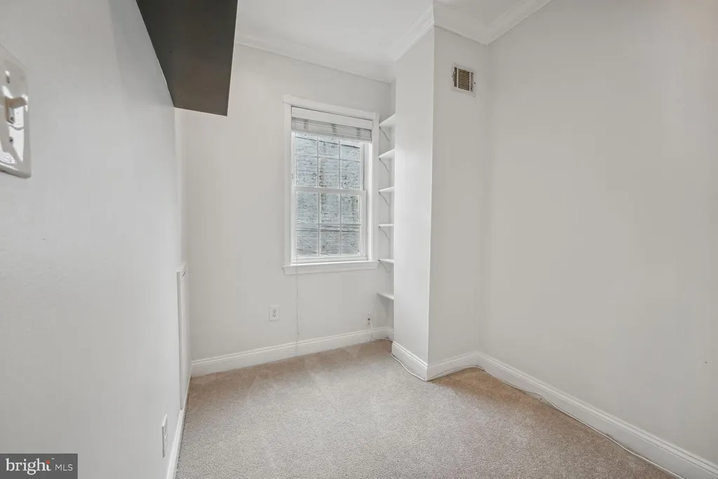 Additional image 14 of 807 25th Street NW, Washington, DC 20037