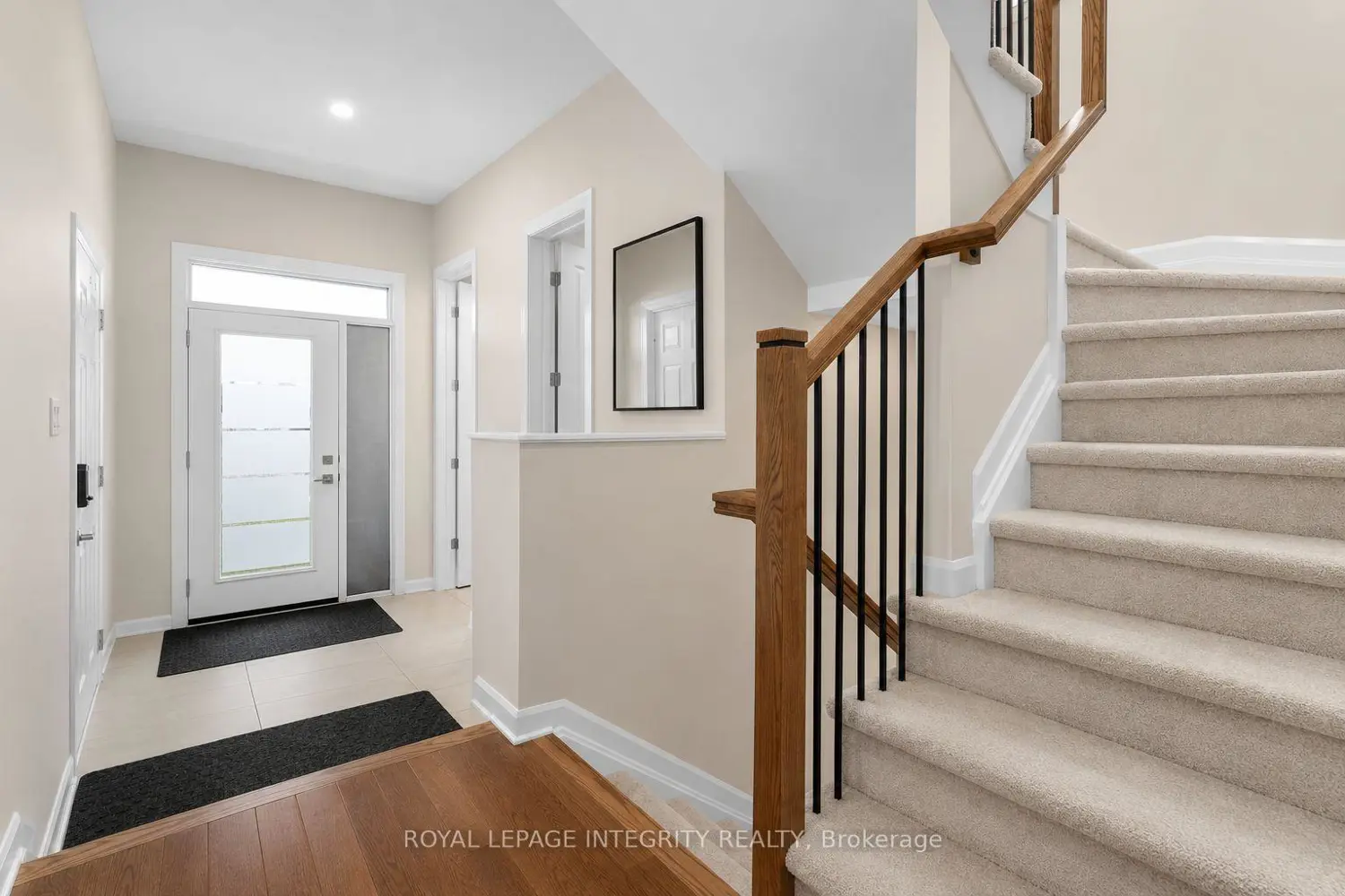 142 Shallow Pond Place photo 2