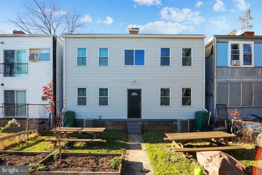 Additional image 19 of 3915 9th Street NE Unit 3, Washington, DC 20017