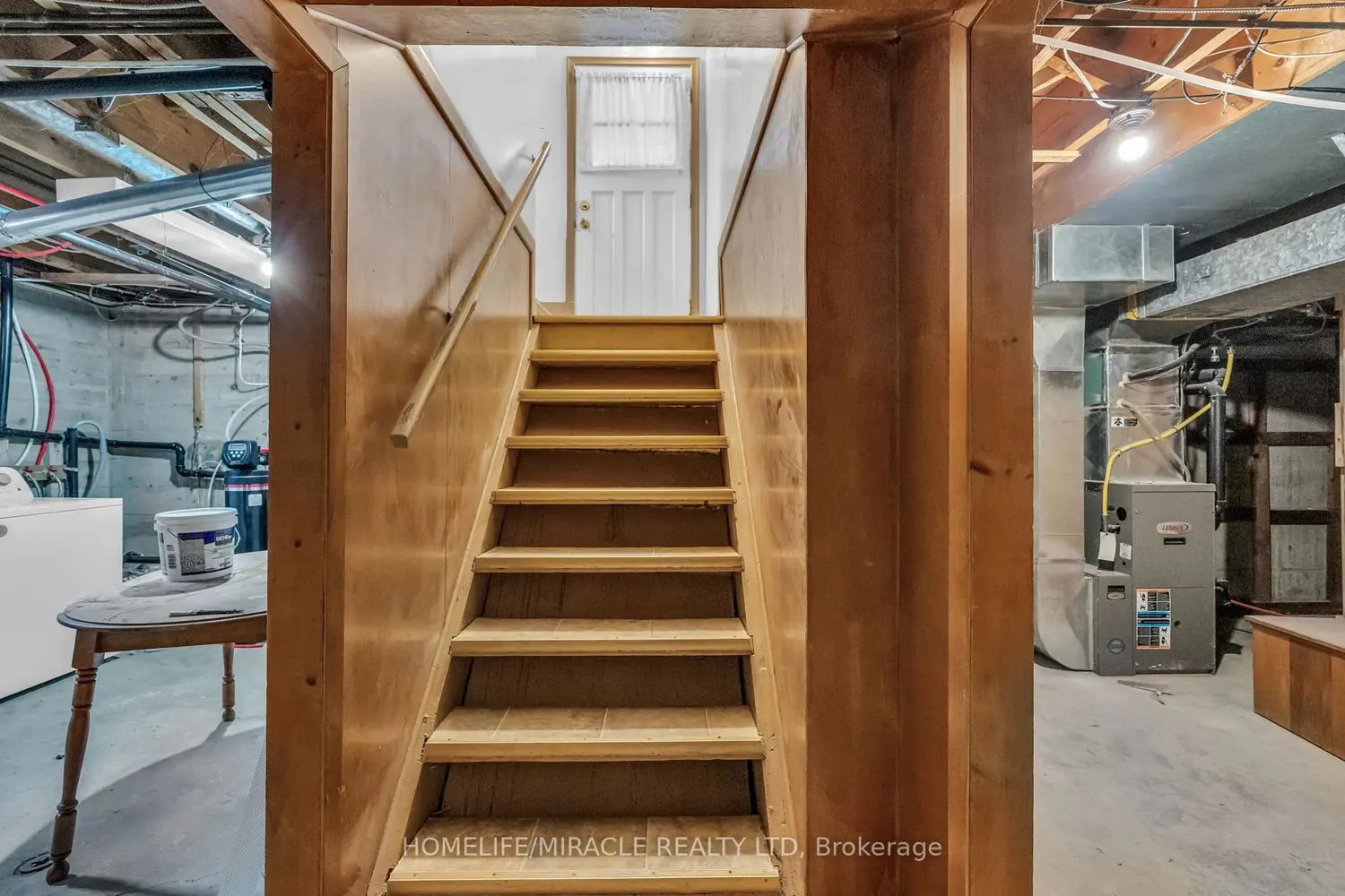 Additional image 13 of 205 Burlington Street