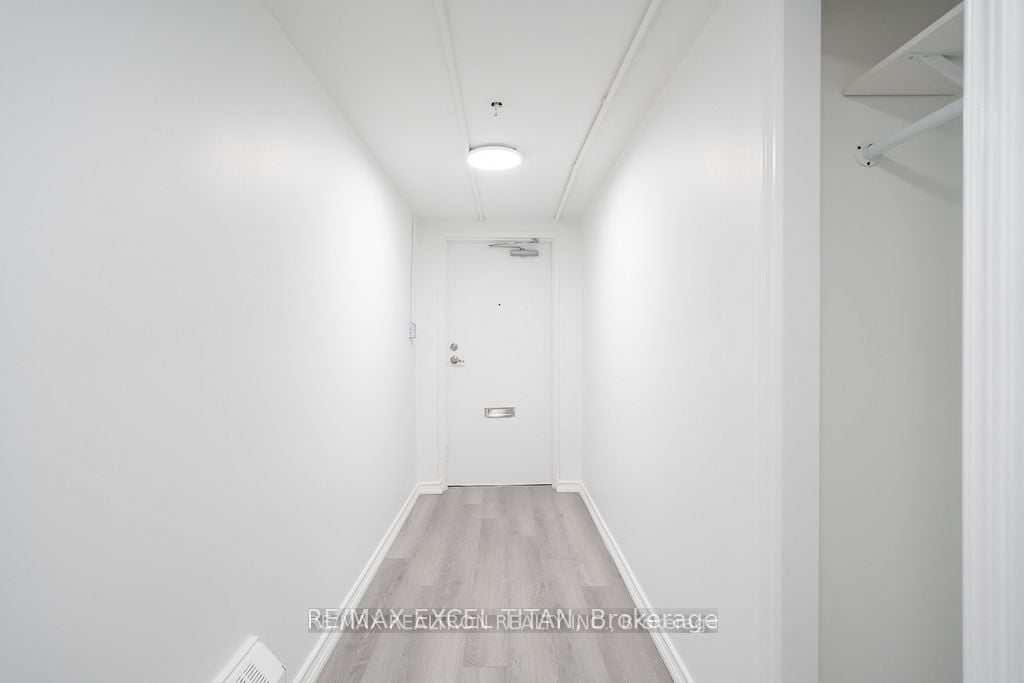 Additional image 4 of B101-2255 Weston Road, Toronto, ON, M9N 1Y5