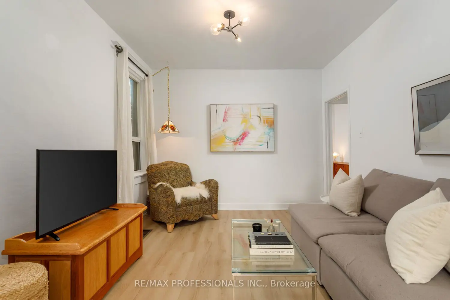199 Osler Street photo 5