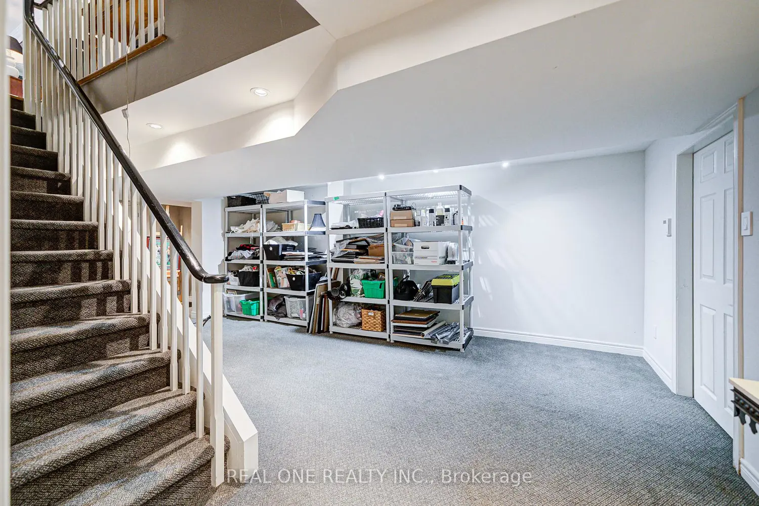 Additional image 15 of 21 Alcaine Court