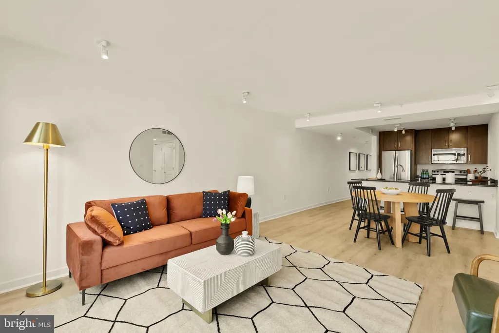 Additional image 14 of 1423 Newton Street NW Unit 204, Washington, DC 20010