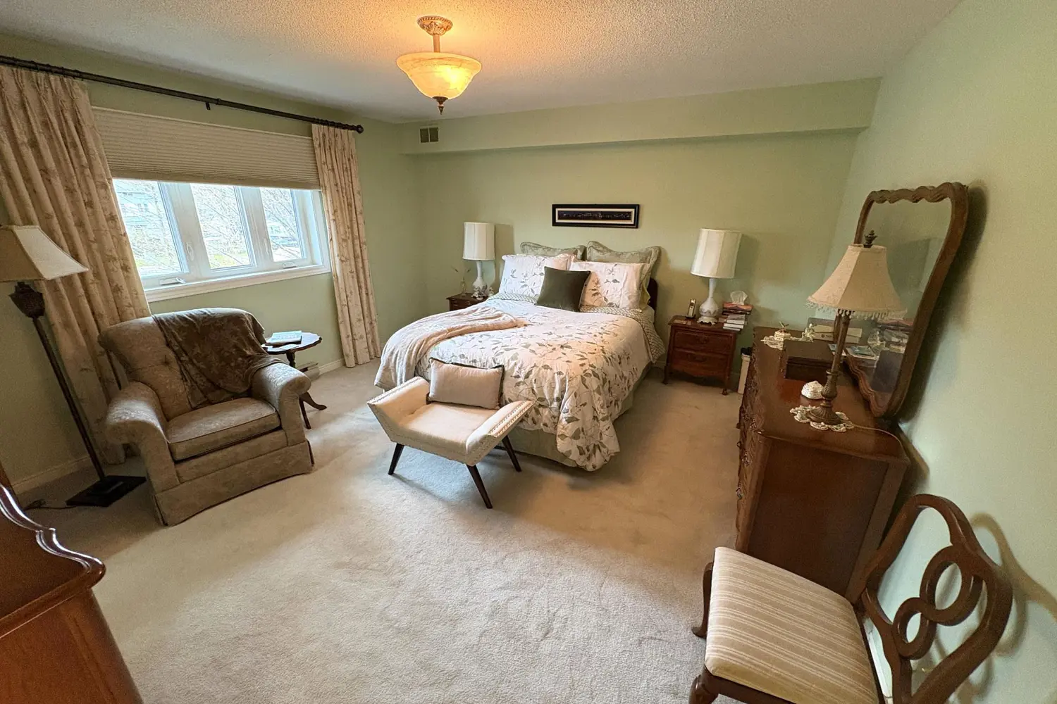Additional image 12 of 469 Lakeshore Drive 301