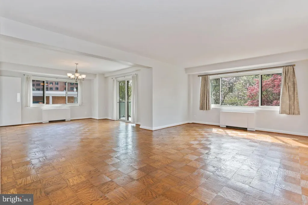 Additional image 4 of 4201 Cathedral Avenue NW Unit 215W, Washington, DC 20016