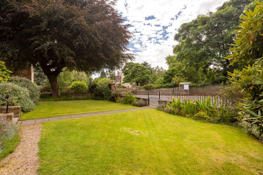 Additional image 5 of 6 bed detached house for saleLauder Road, Edinburgh EH9