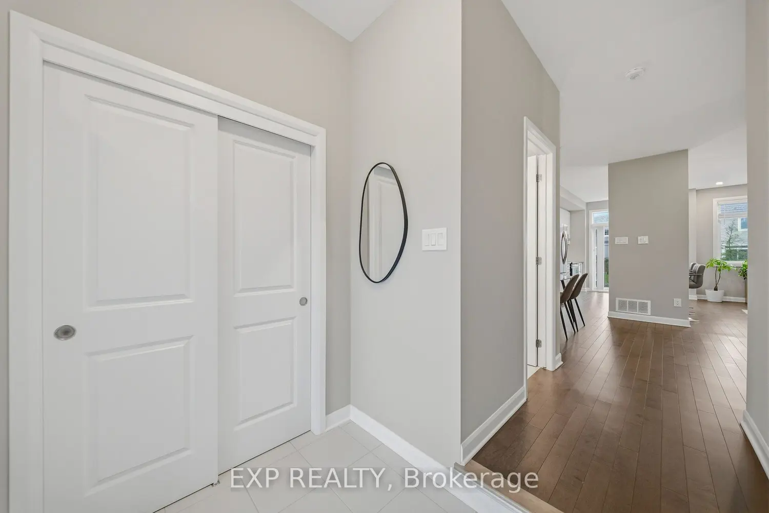 66 Gardenpost Terrace photo 3