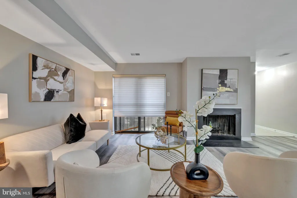 Additional image 4 of 3436 Summit Court NE Unit 3436, Washington, DC 20018