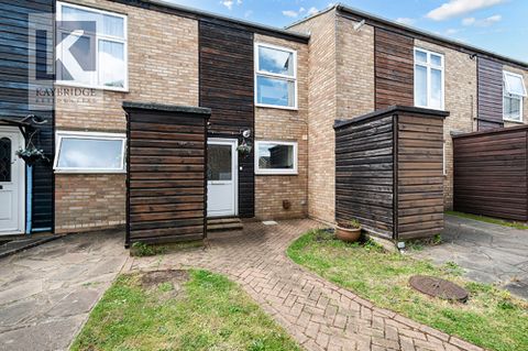 Edwards Close, Worcester Park KT4