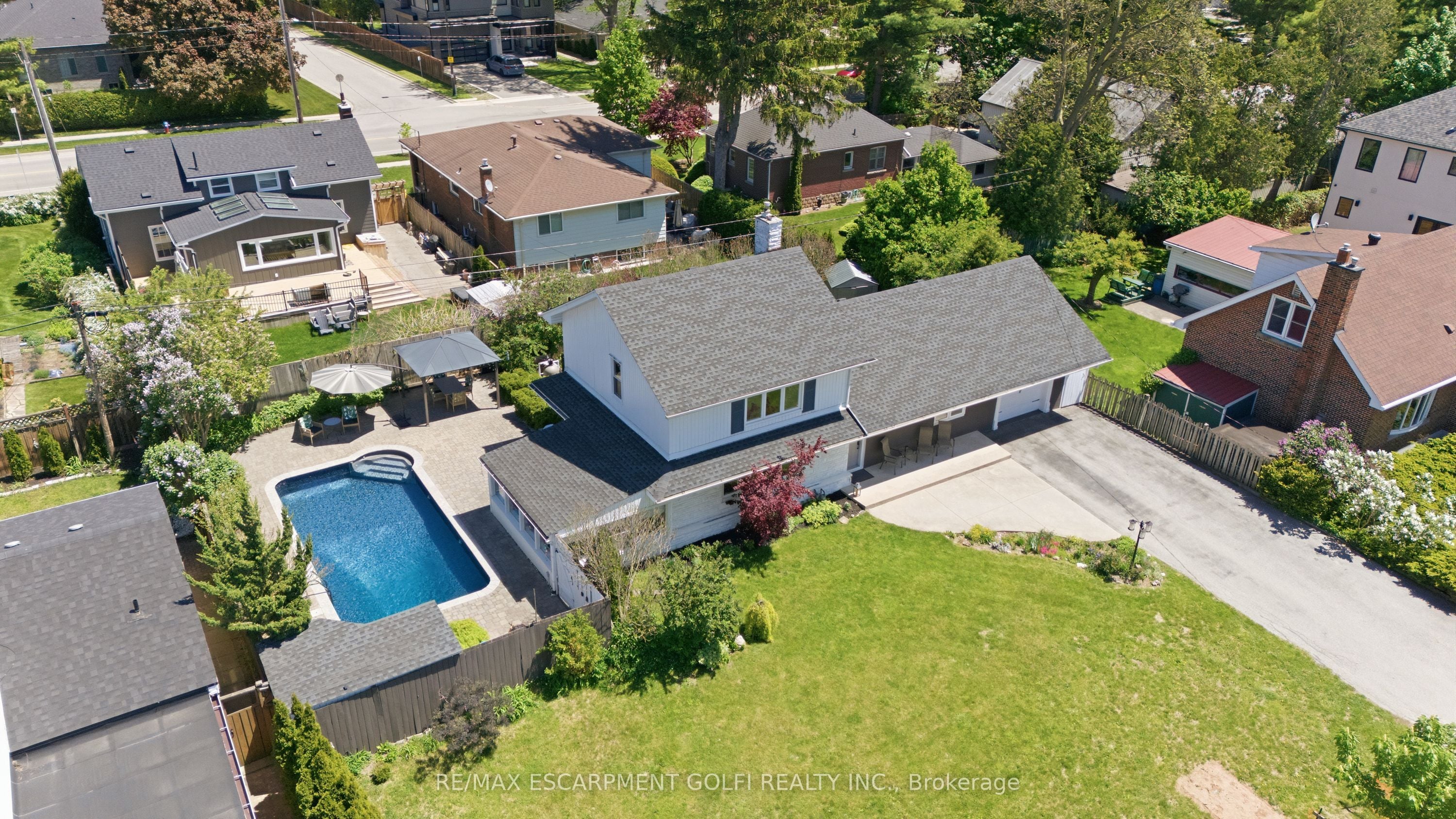 937 Park Avenue W, Burlington, ON, L7T 1N8