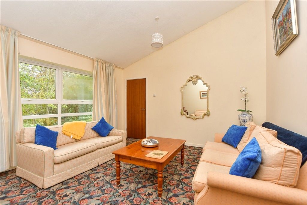Additional image 4 of 4 bed terraced house for saleLambardes, New Ash Green, Longfield, Kent DA3