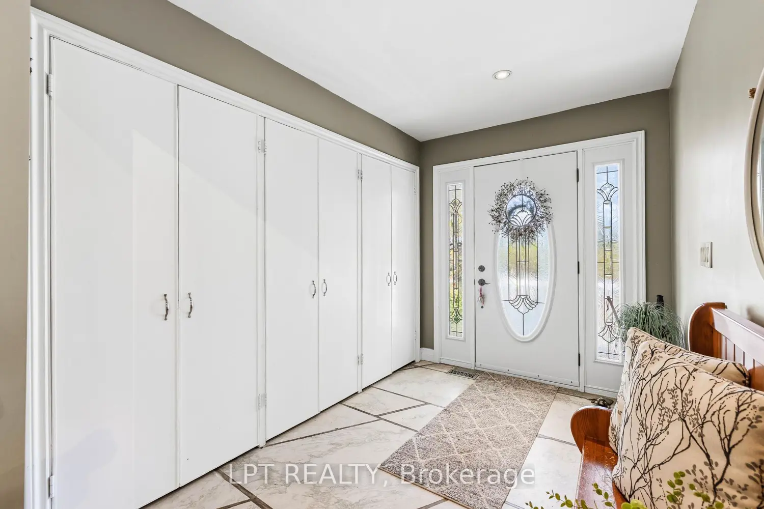 125 Sibbald Crescent photo 5