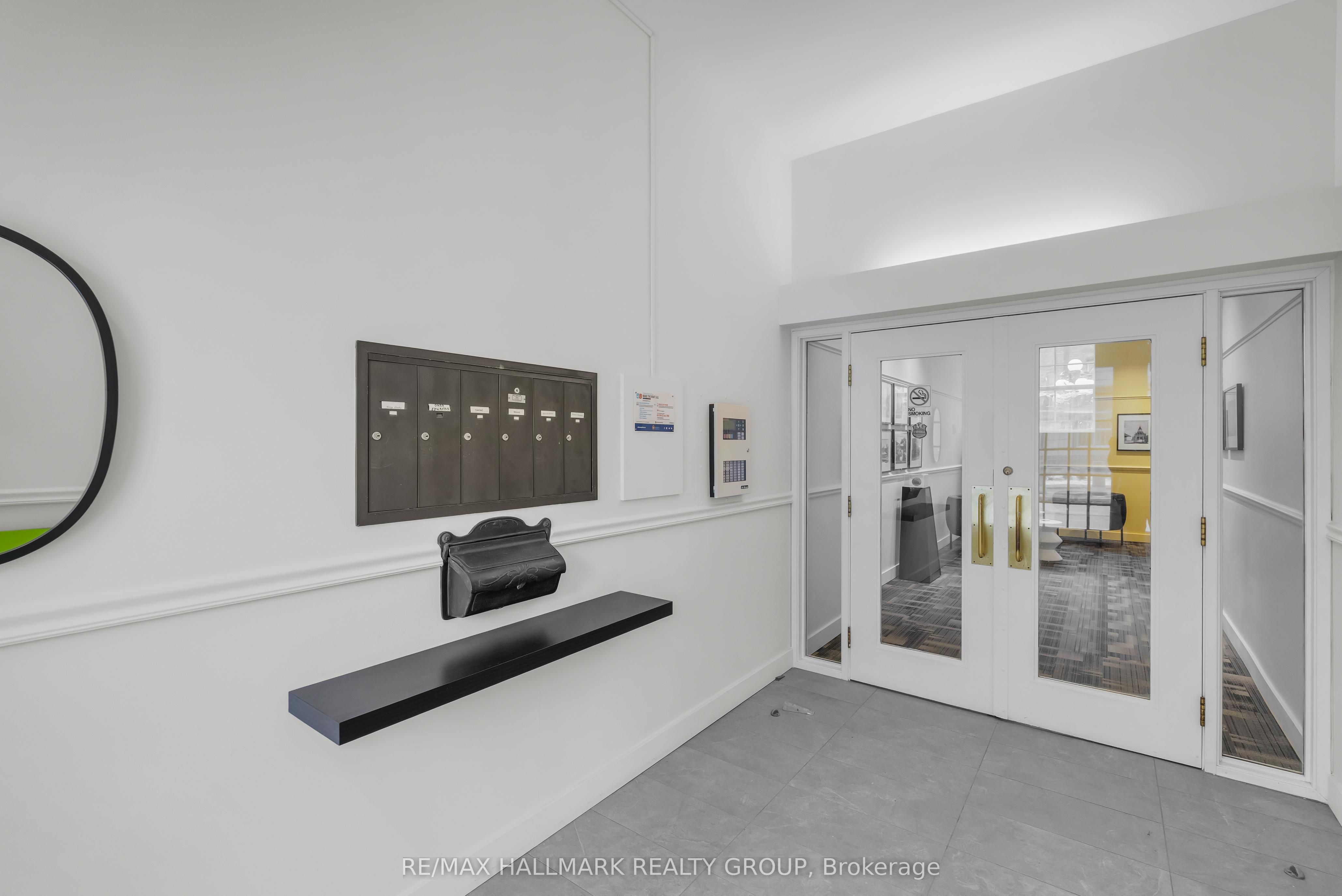 Additional image 3 of 4-489 Sussex Drive, Ottawa, ON, K1N 6Z5