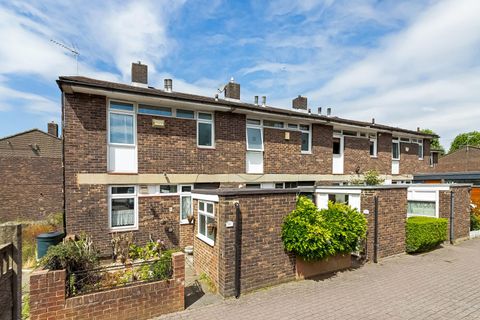 Delawyk Crescent, Herne Hill, London SE24