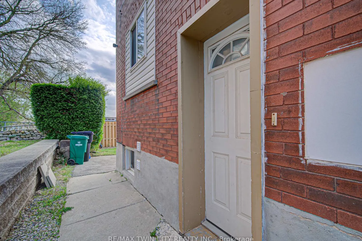 Additional image 5 of 281 Courtland Avenue