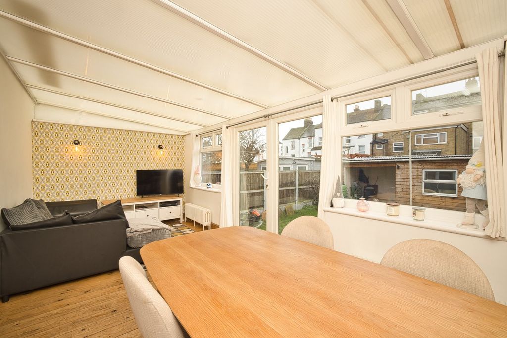 Additional image 11 of 4 bed semi-detached house for saleSt. Lukes Avenue, Ramsgate CT11
