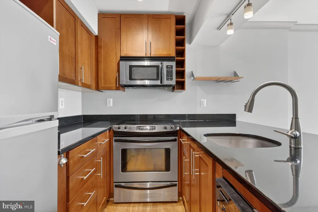 Additional image 5 of 1361 K Street SE Unit 303, Washington, DC 20003