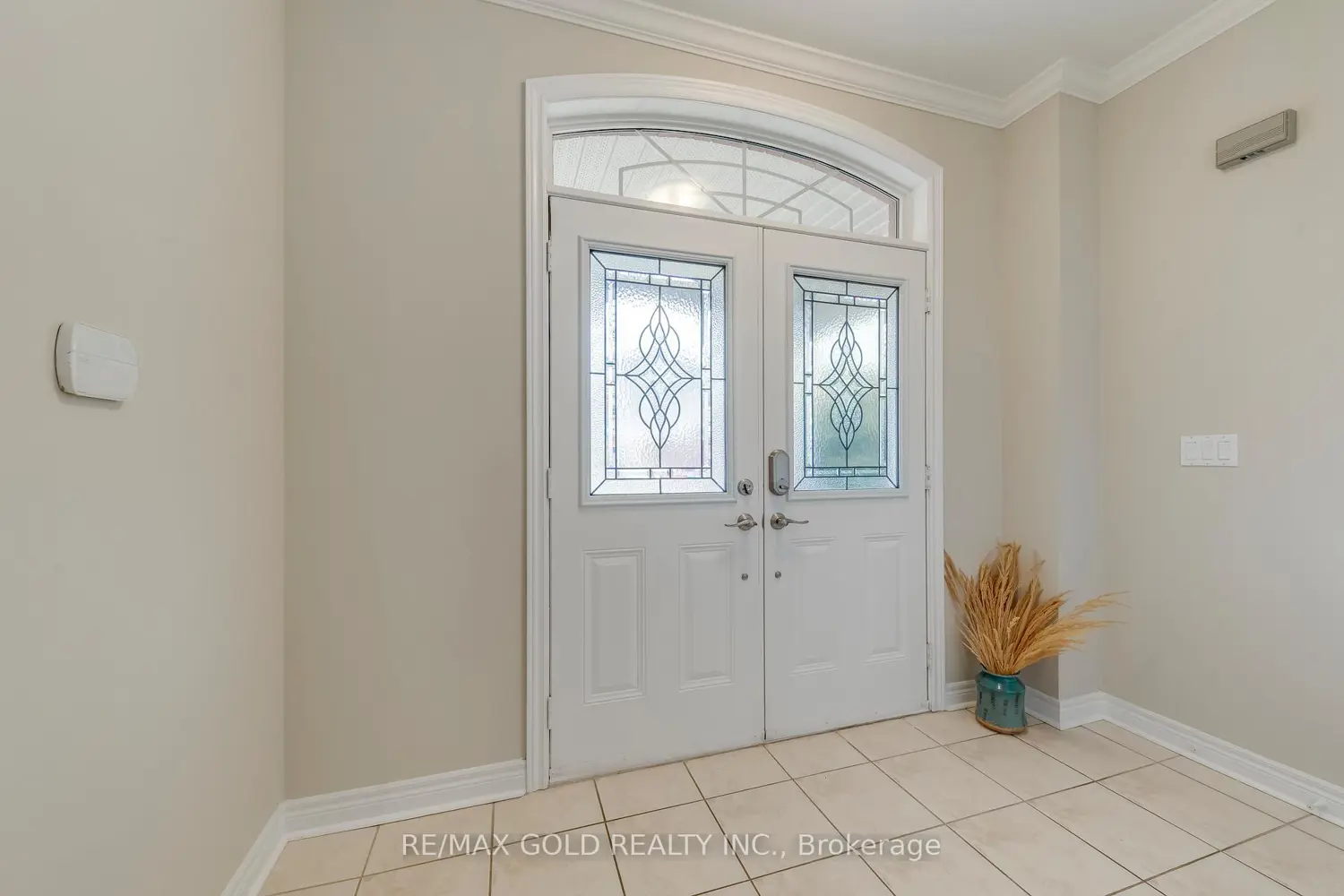 Additional image 4 of 4831 Columbus Drive