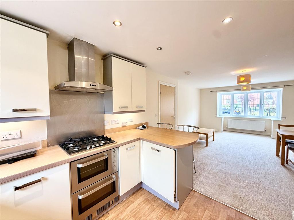 Additional image 5 of 2 bed flat for saleHighland Drive, Loughborough LE11
