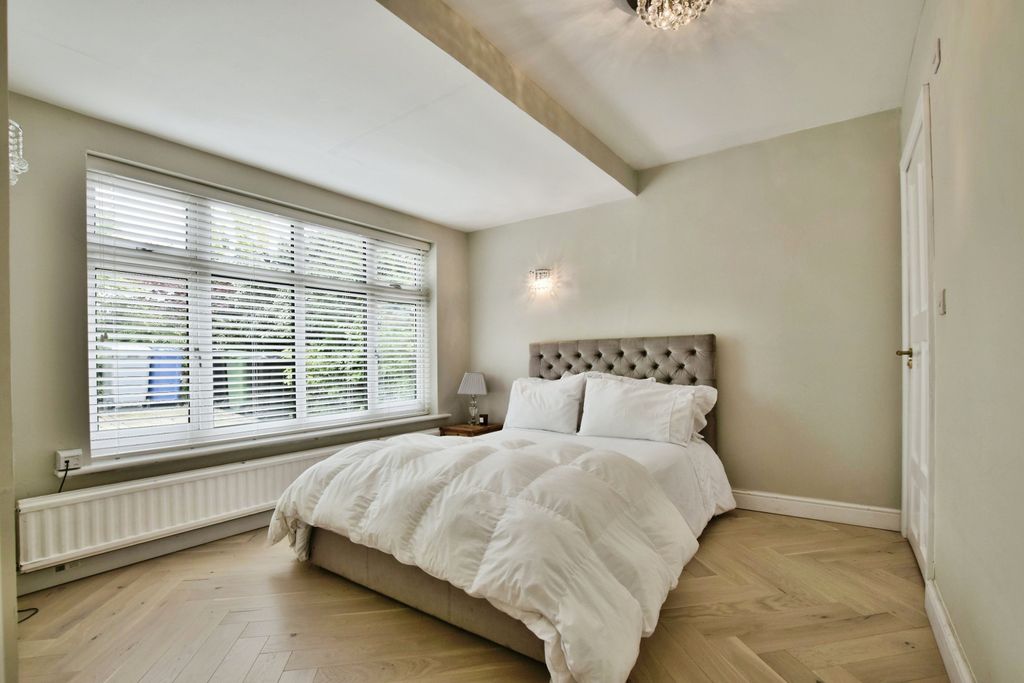 Additional image 13 of 4 bed detached house for saleWoburn Drive, Altrincham WA15