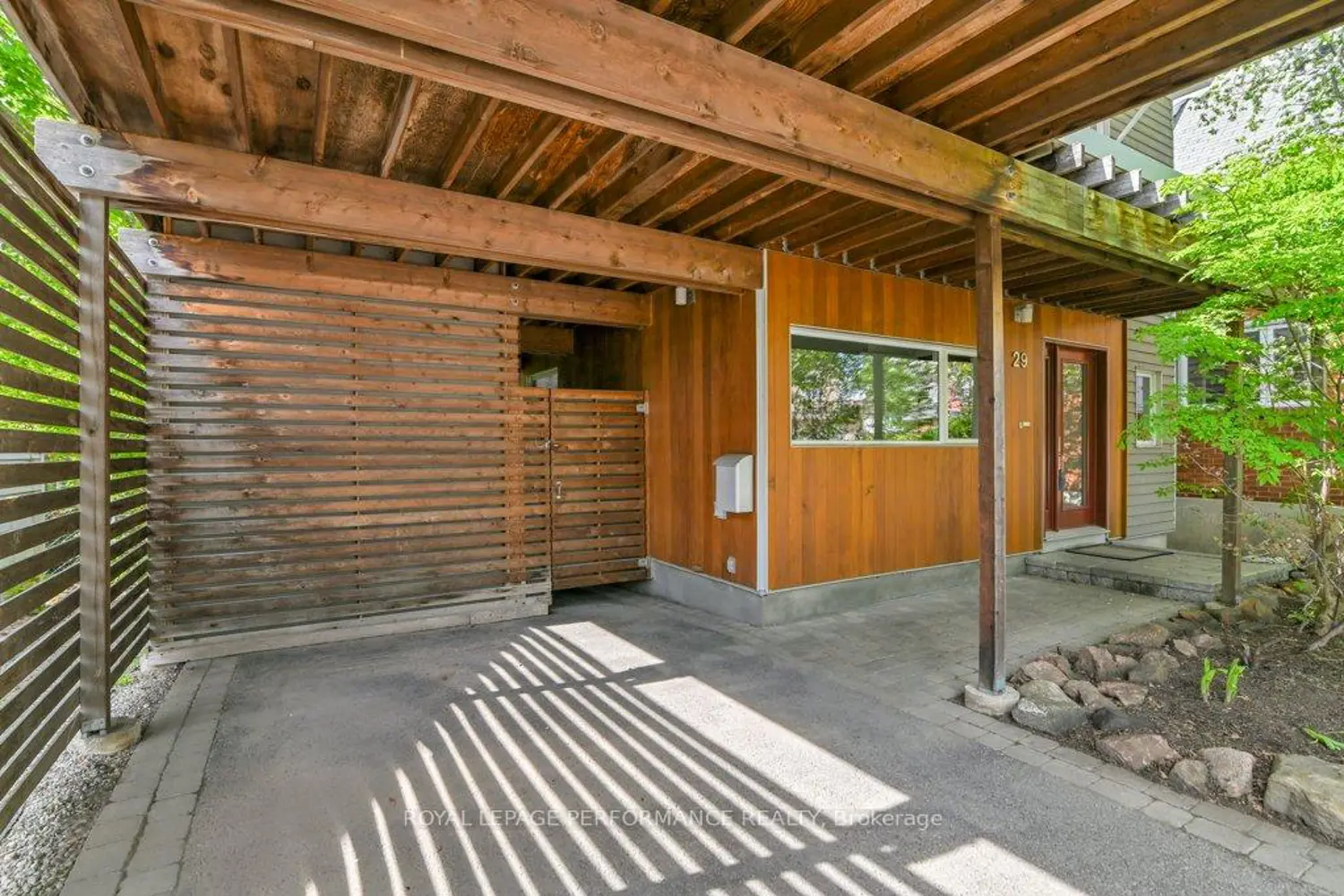 29 Mount Pleasant Avenue photo 3