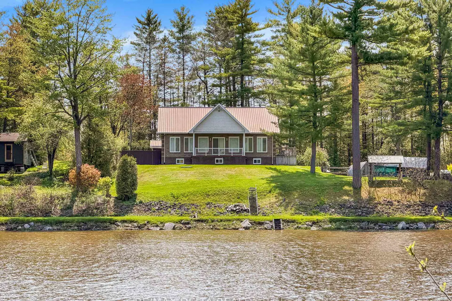 Additional image 6 of 2071 Ch Tessier Road