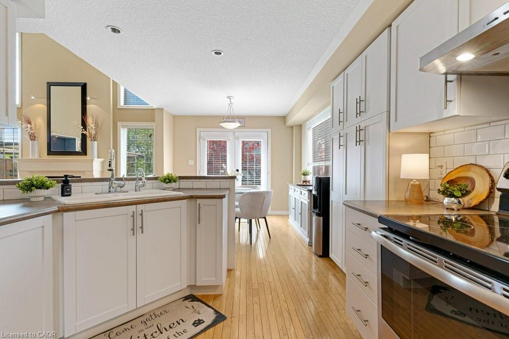 Additional image 4 of 602 Yarmouth Drive, Waterloo, ON, N2K 4C1