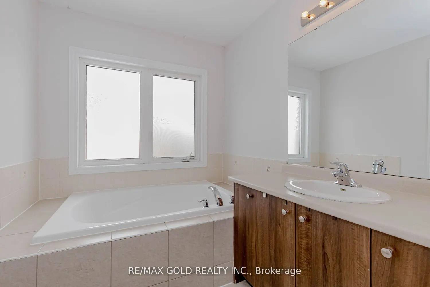 Additional image 15 of 39 Chesterwood Crescent