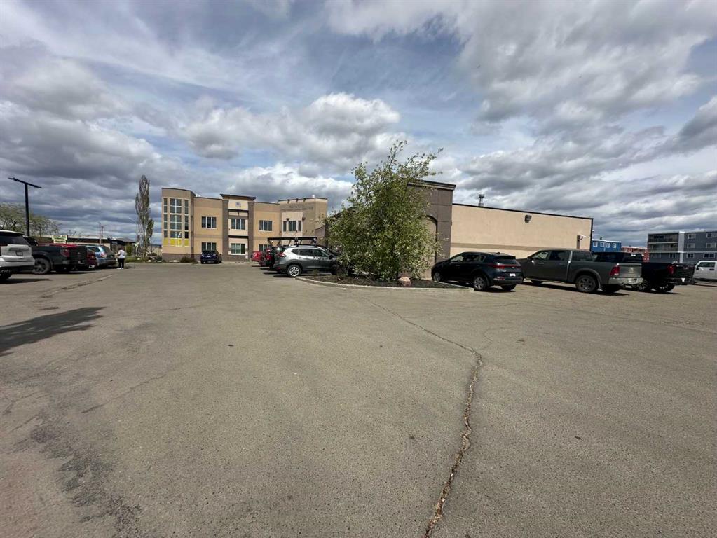 Additional image 6 of 103-9405 100 Street, Grande Prairie, AB, T8V 4M9