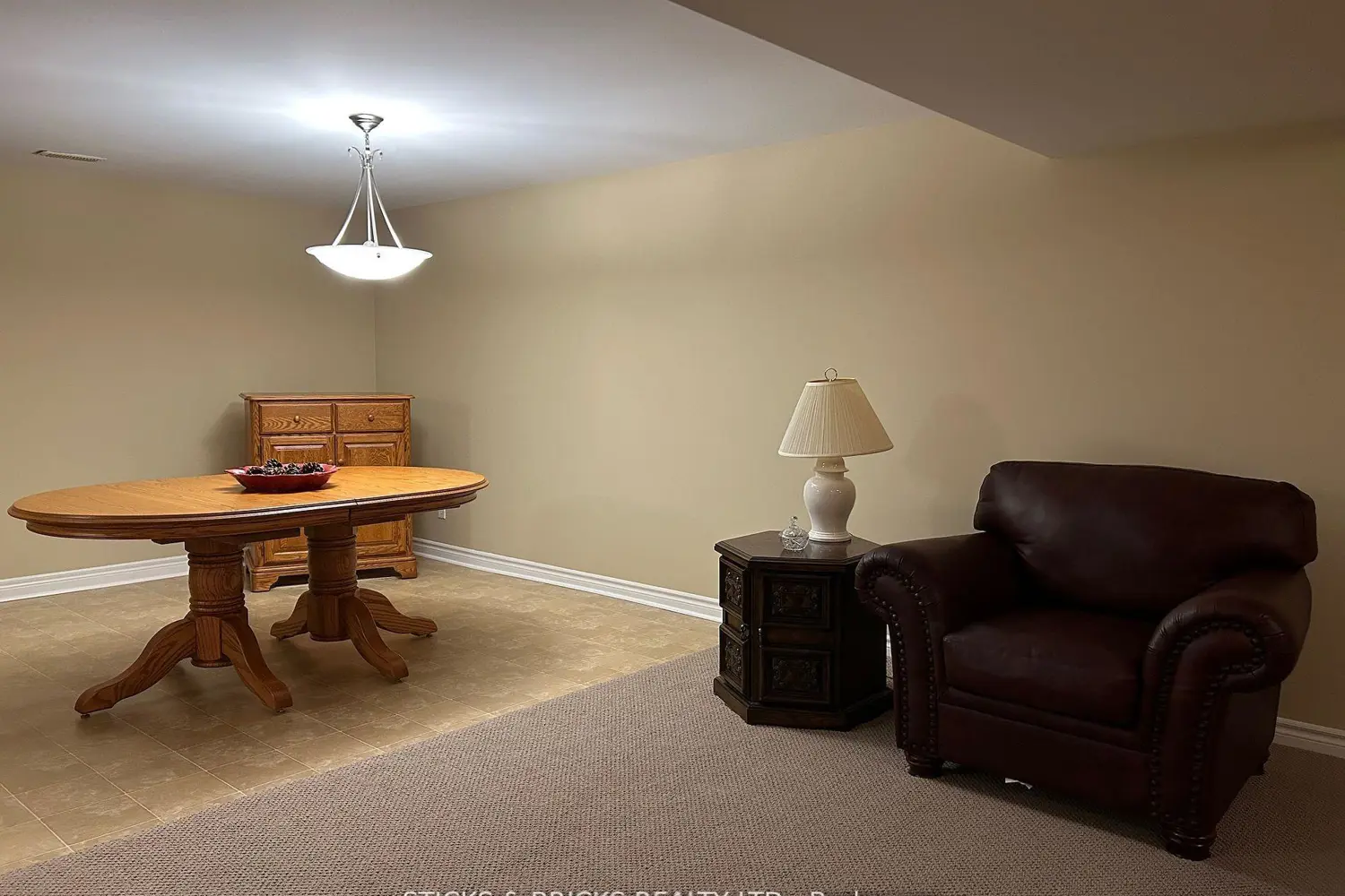 Additional image 16 of 3241 Montrose Road 12