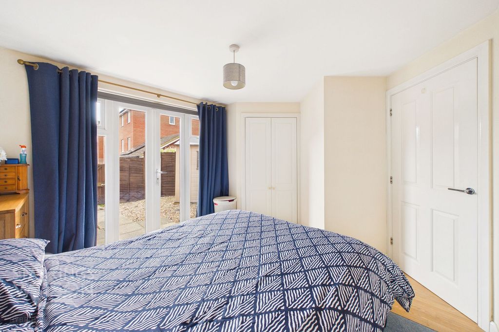 Additional image 11 of 2 bed flat for saleFairway, Queens Hills, Norwich NR8