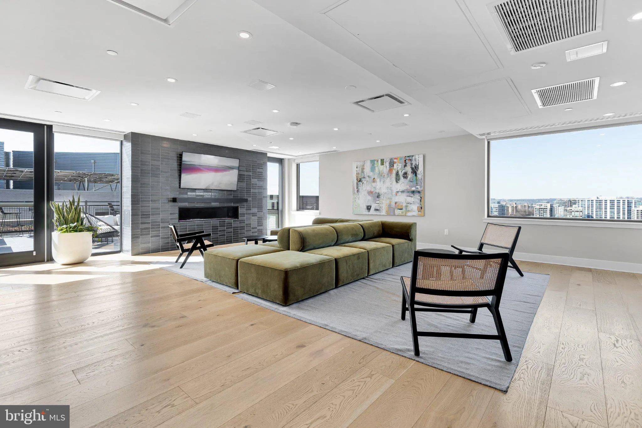 Additional image 80 of 37 L Street SE Unit 507, Washington, DC 20003