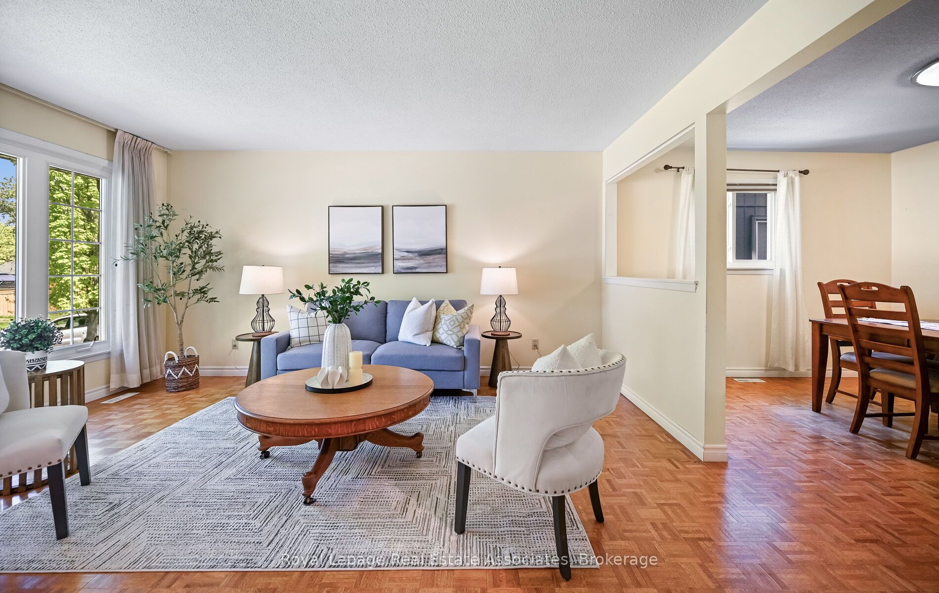 Additional image 5 of 10 Charing Drive, Mississauga, ON, L5N 1E9